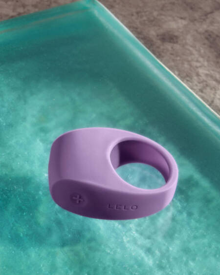 TOR™ 3 anello vibrante per il pene by LELO
