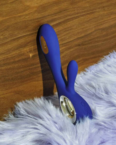 SORAYA WAVE massaggiatore di lusso a forma di coniglio by LELO