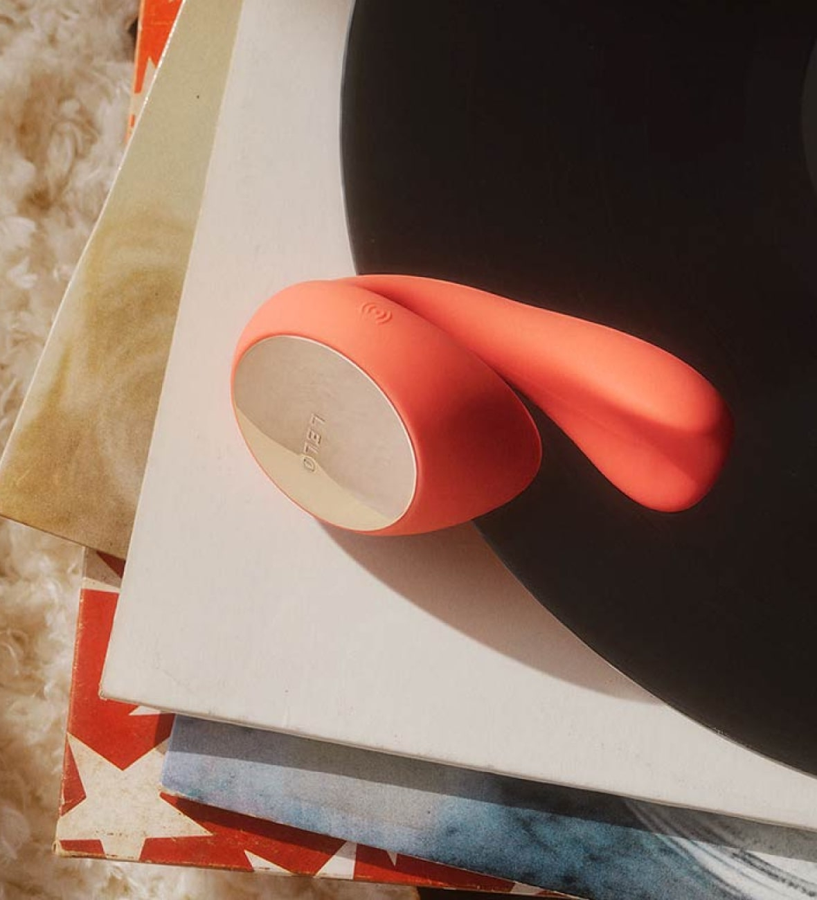 Onda IDA™ massaggiatore a doppia stimolazione by LELO